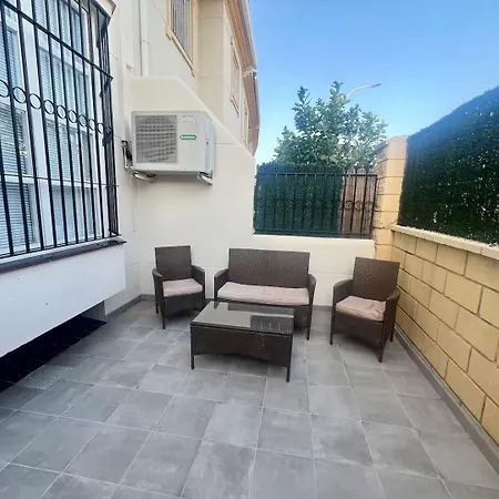 Appartement El Pinillo 4 Bedroom Town House *