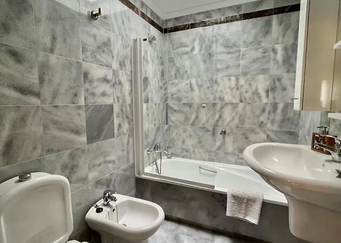 El Pinillo 4 Bedroom Town House דירה